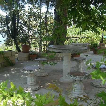 פאטי B&B Villa Zia Febronia מראה חיצוני תמונה