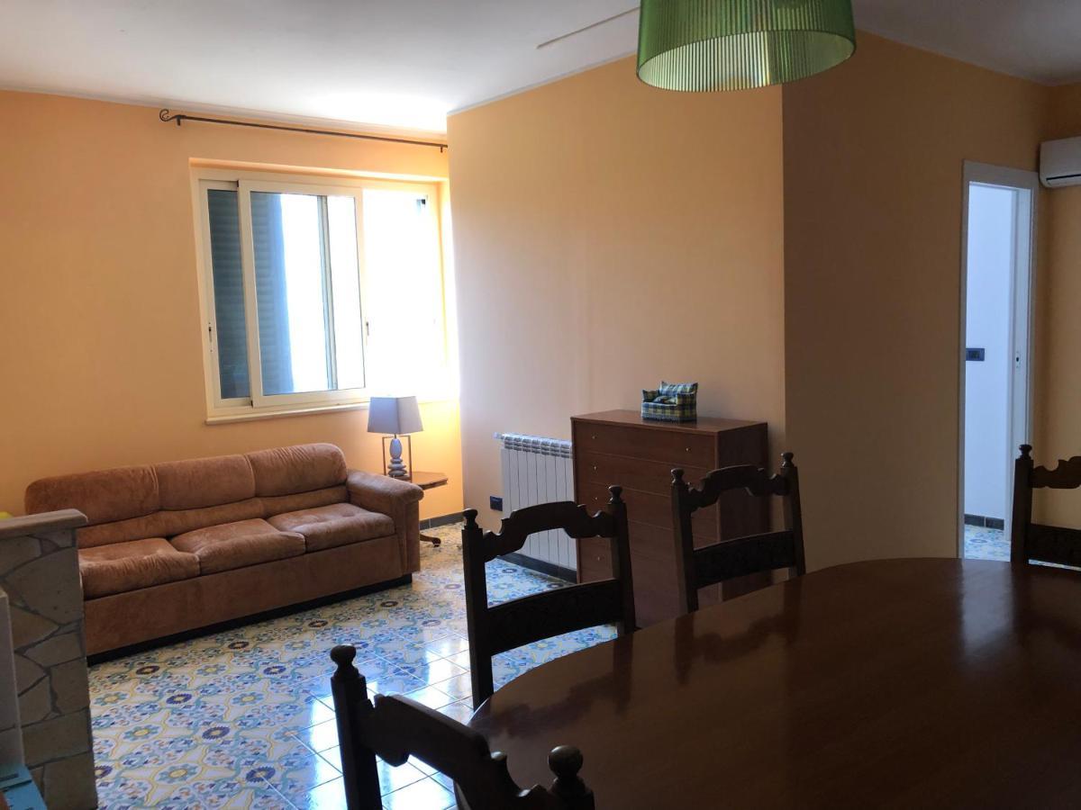 פאטי B&B Villa Zia Febronia מראה חיצוני תמונה