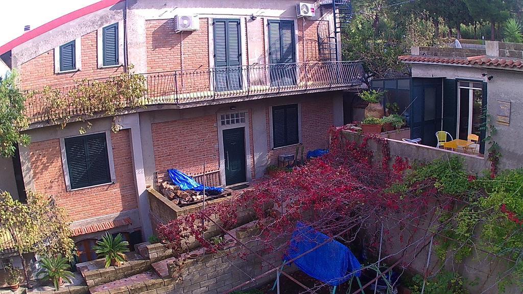 פאטי B&B Villa Zia Febronia מראה חיצוני תמונה
