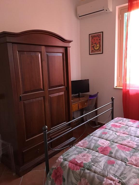 פאטי B&B Villa Zia Febronia מראה חיצוני תמונה